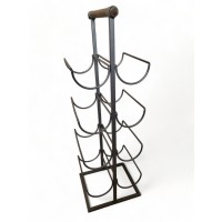  Wijnrek staand 8 flessen metaal zilver/grijs met houten handvat. Afmetingen 19,5 x 19,5 x 60 cm